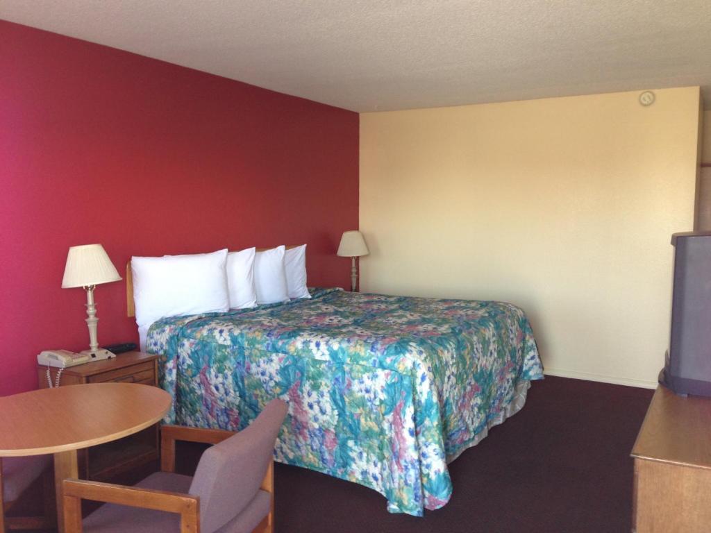 Super 7 Inn-Siloam Springs Номер фото